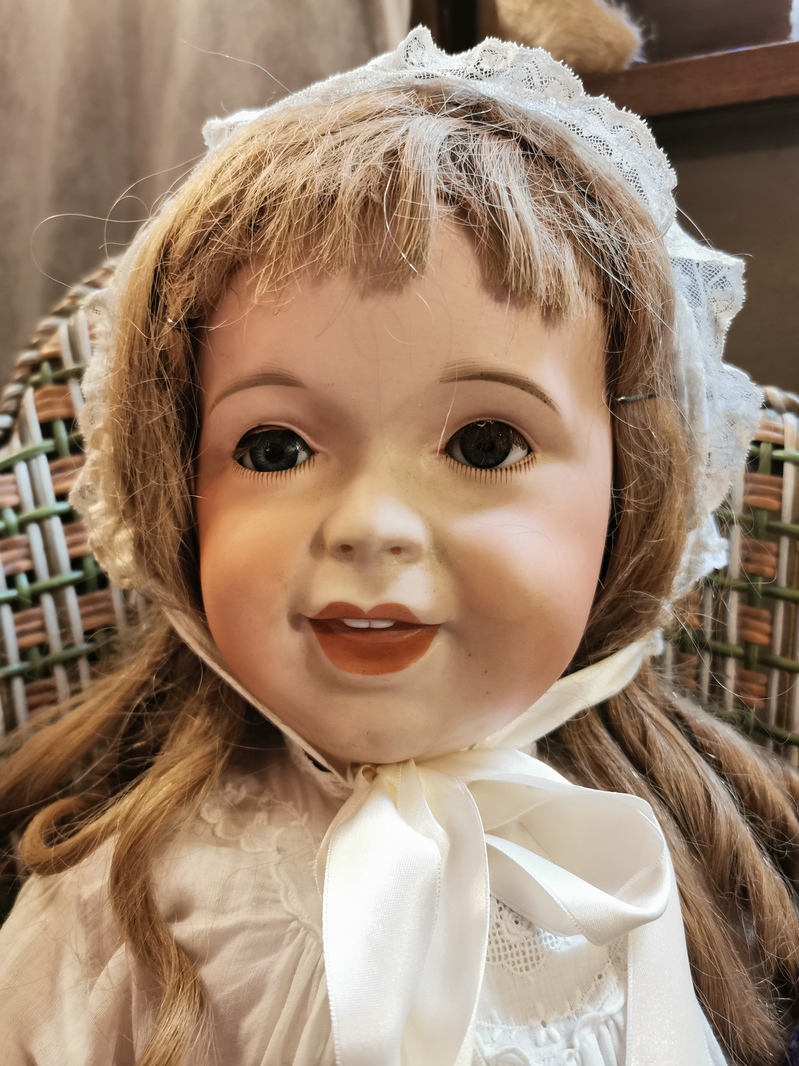 Ancienne Poupée SFBJ Bébé De Caractère – Moule 236, Porcelaine, Yeux Mobiles, Années 1920